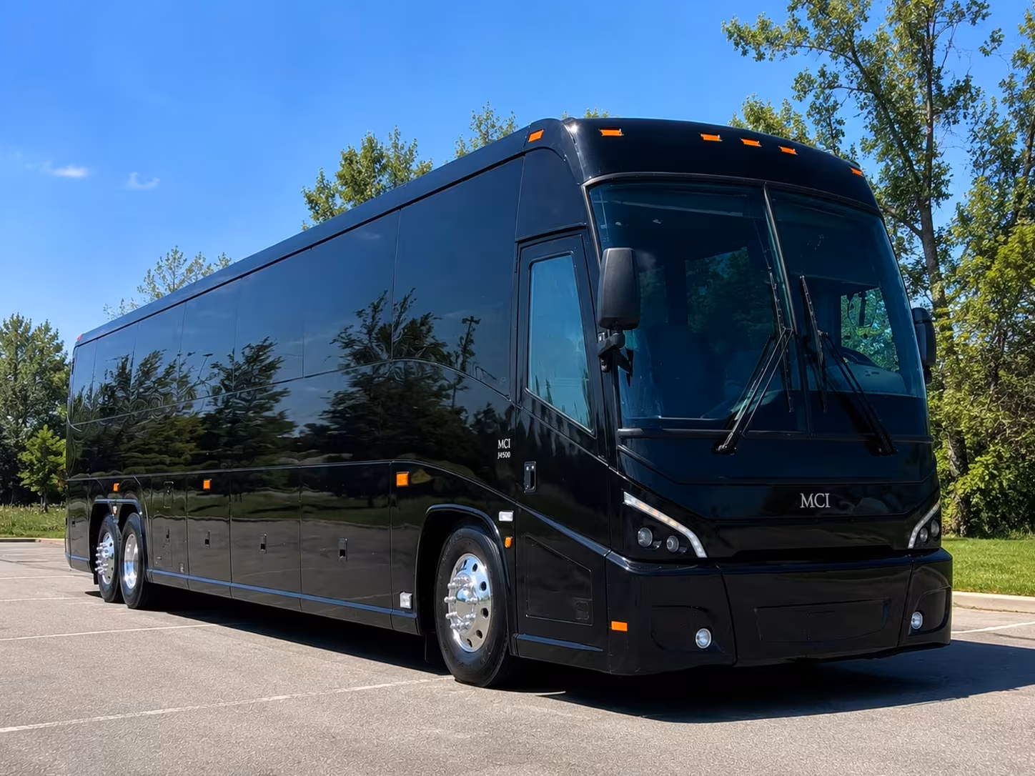 full size charter buses for large boynton beach prom groups